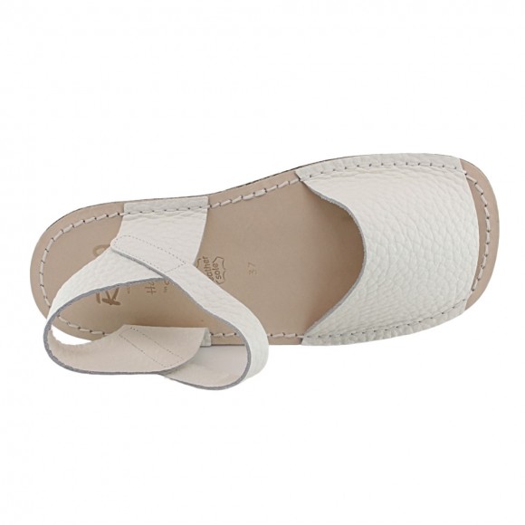 Abarcas menorquinas respetuosas Ria Blanco