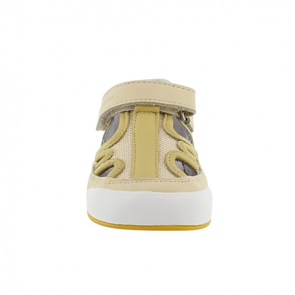 Sandalias cerradas barefoot Blanditos Estela Vainilla