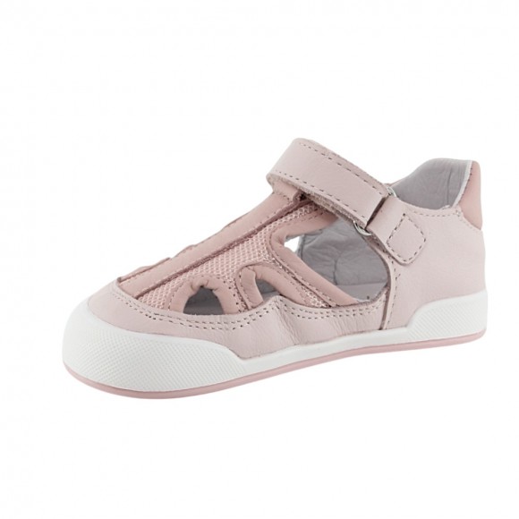 Sandalias cerradas barefoot Blanditos Estela Rosa