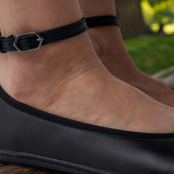 Bailarinas barefoot Be Lenka Florence Negro