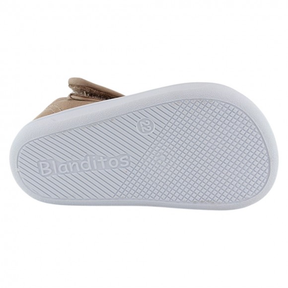 Sandalias de lona barefoot Blanditos Molly Tierra