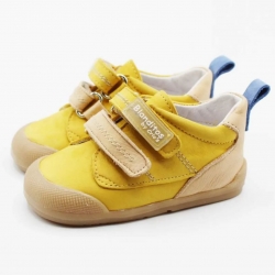 Nis llegan nuevos modelos de Blanditos by @crioscalzado. Ya en web!

#calzadorespetuoso #zapatorespetuoso #calzadoinfantilrespetuoso #drop0 #piessanos👣 #piesdecalzos